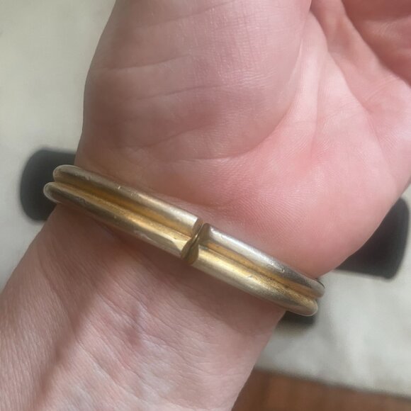 Vintage Kenneth Jay Lane RARE lucite tusk gold-tone spring bracelet - Picture 3 of 9